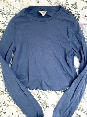 Lucy & Yak Hansel Long Sleeve Crop Top in Vintage Indigo
